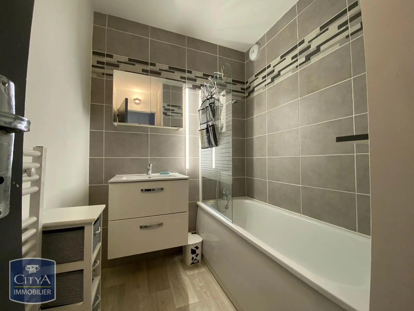 Photo 3 Appartement 1 pièce 19.87m²