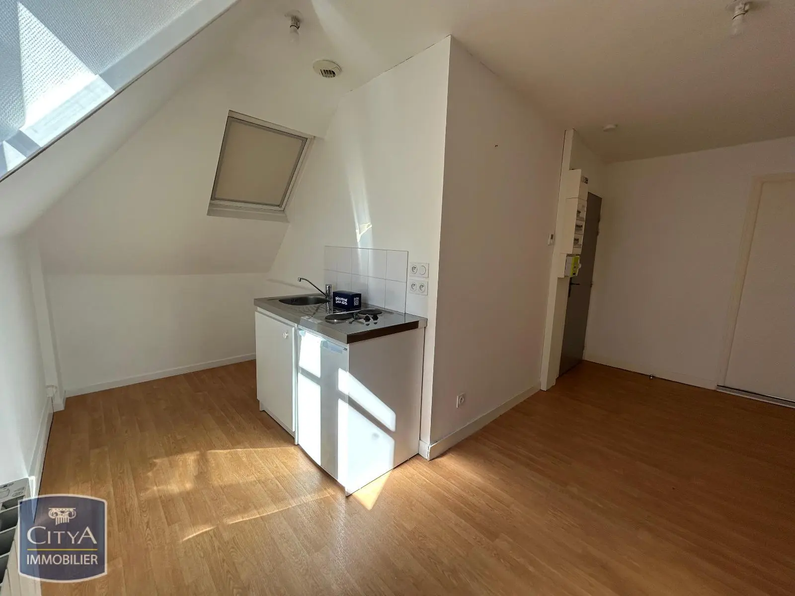 Photo 1 Appartement 1 pièce 18.35m²