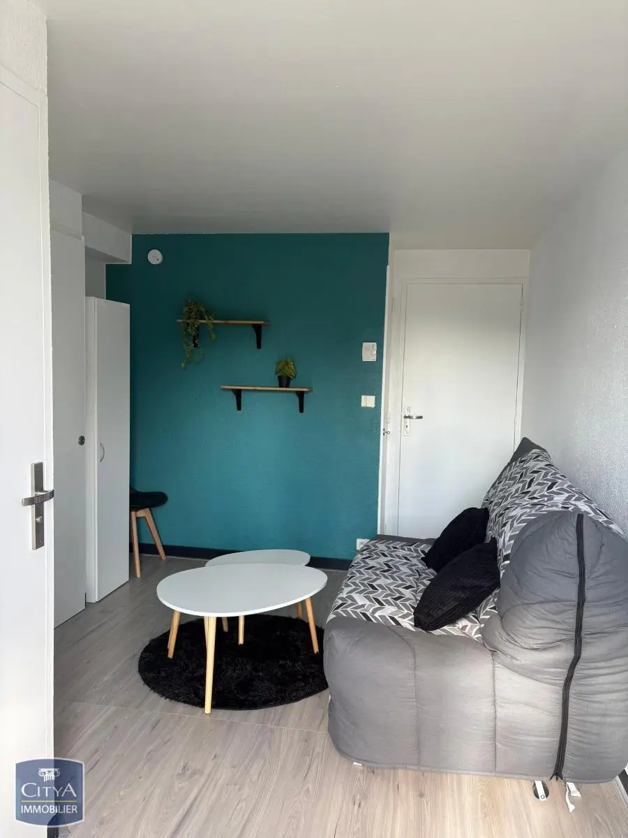 Photo 1 Appartement 1 pièce 18.33m²