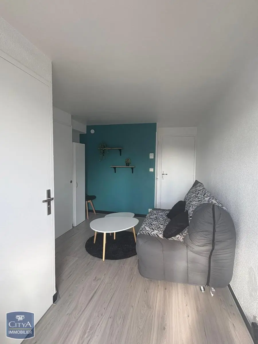 Photo 2 Appartement 1 pièce 18.33m²