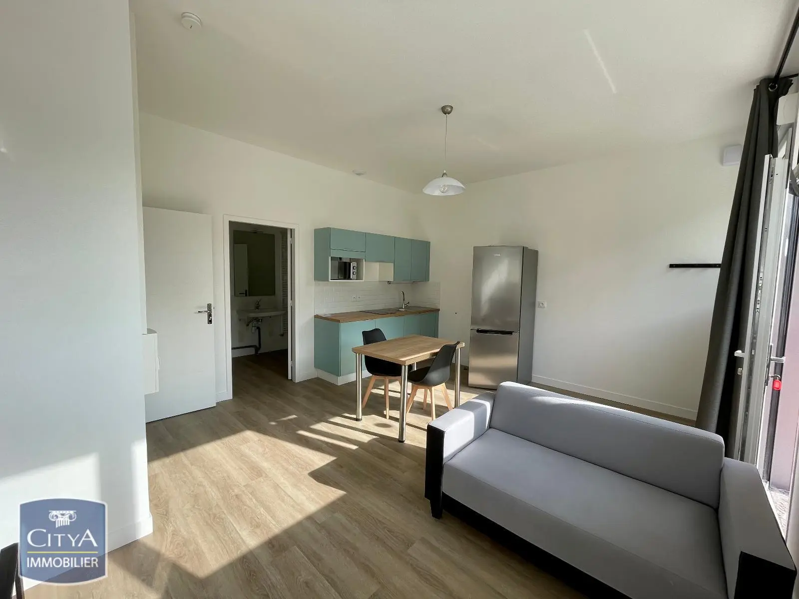 Photo 2 Appartement 1 pièce 11.63m²