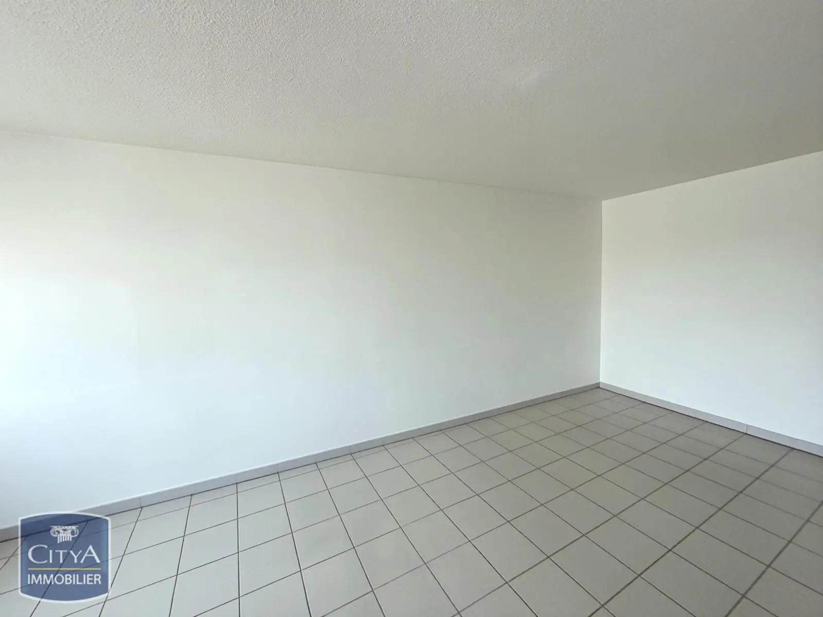 Photo 2 Appartement 2 pièces 48.32m²