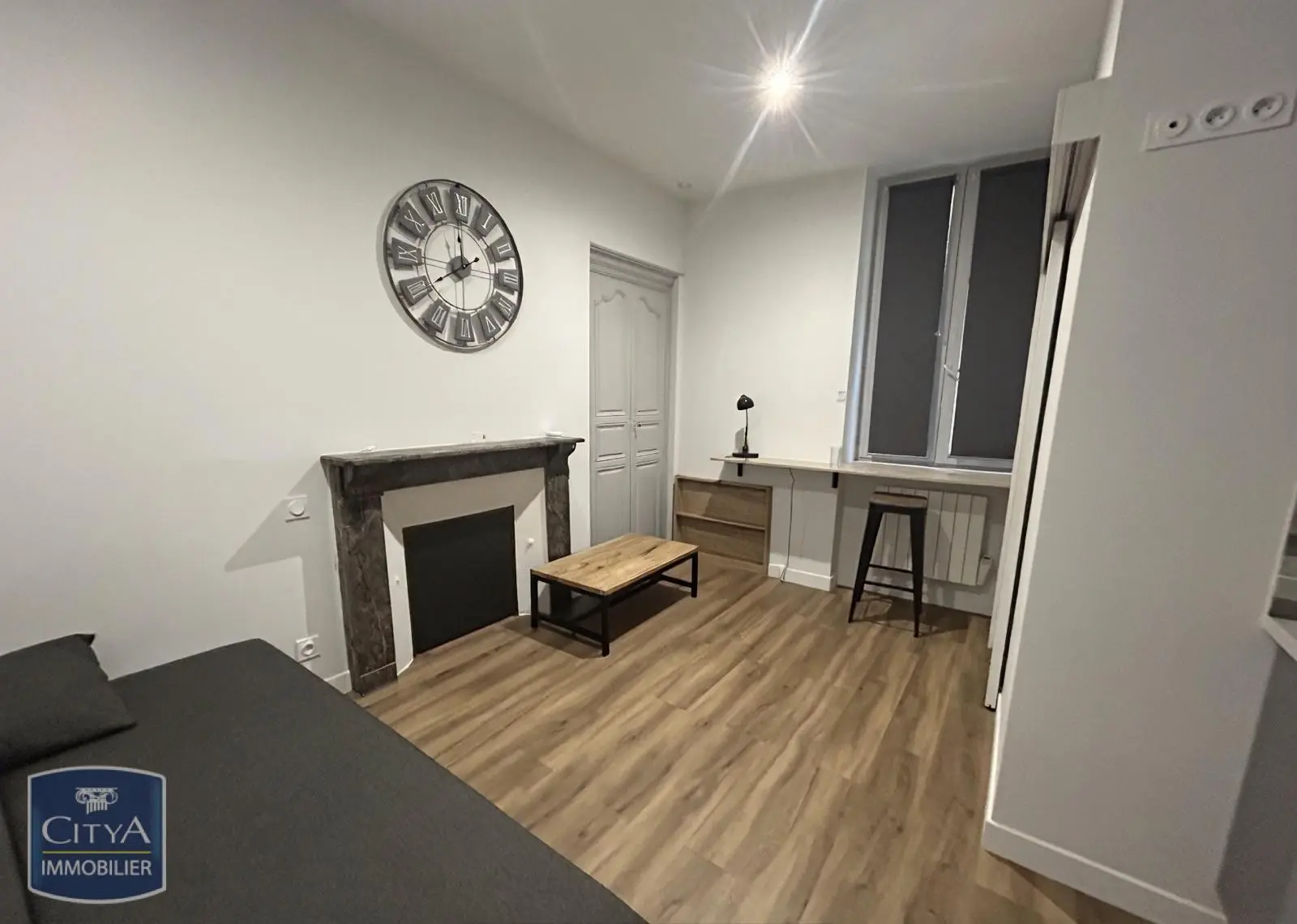 Photo 1 Appartement 1 pièce 16.94m²