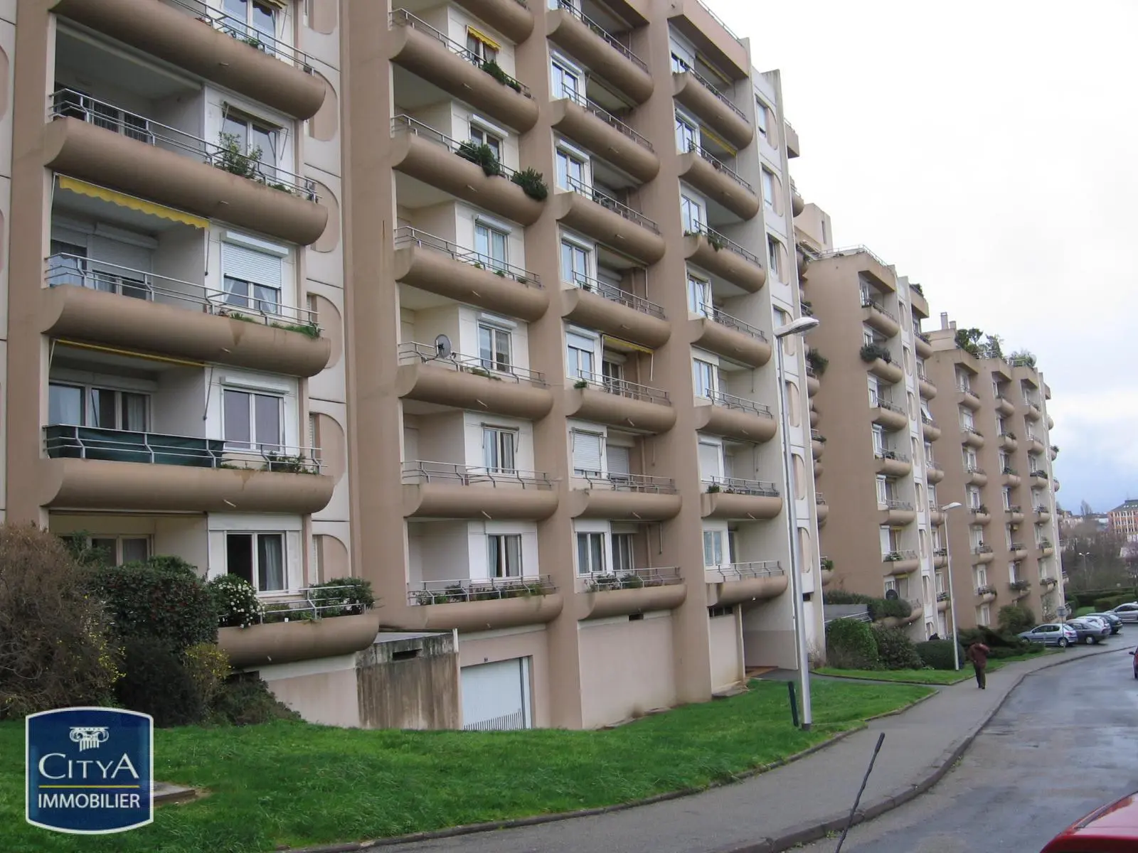 Photo 1 Parking 12m²