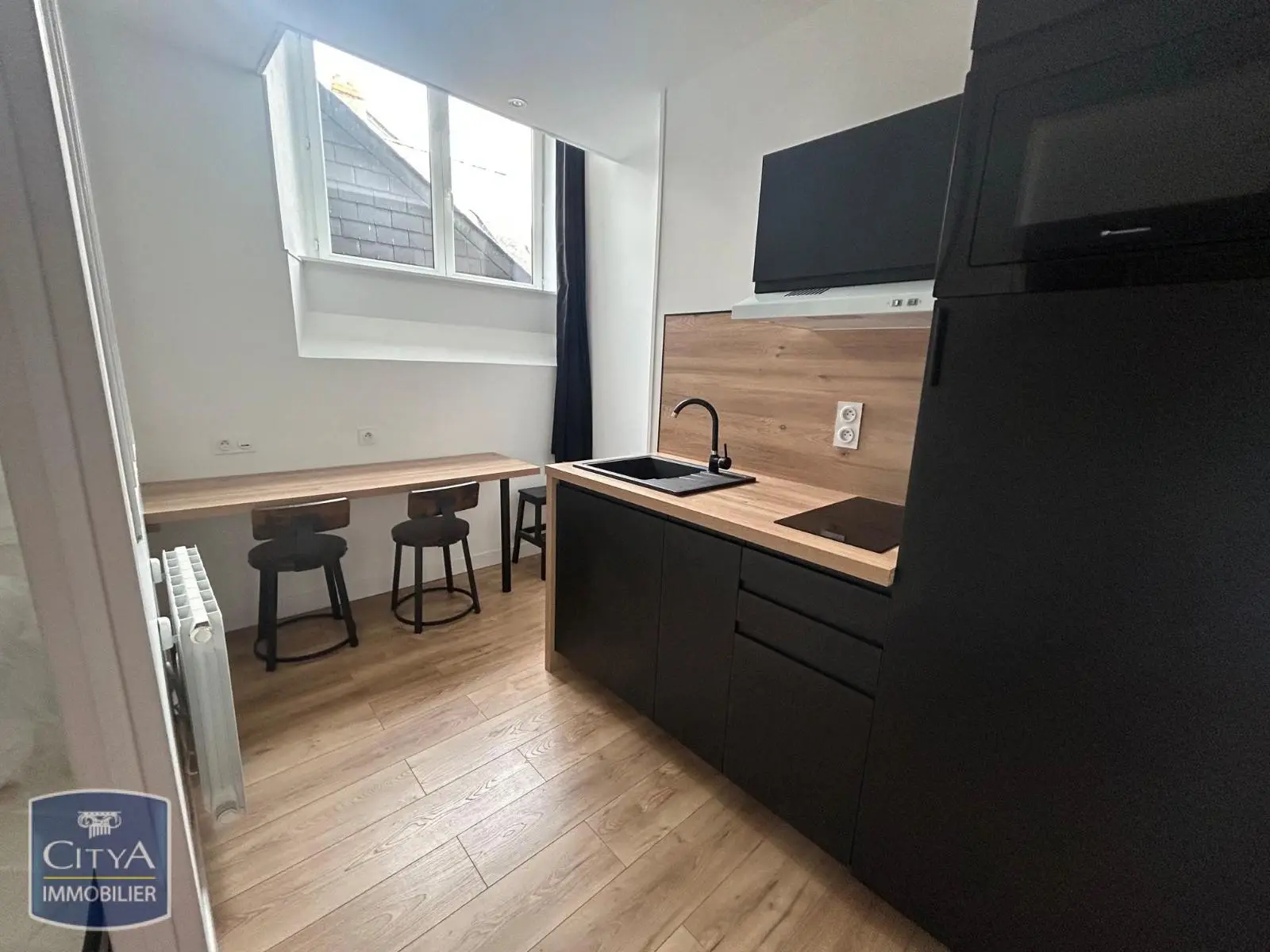 Photo 1 Appartement 1 pièce 18.5m²