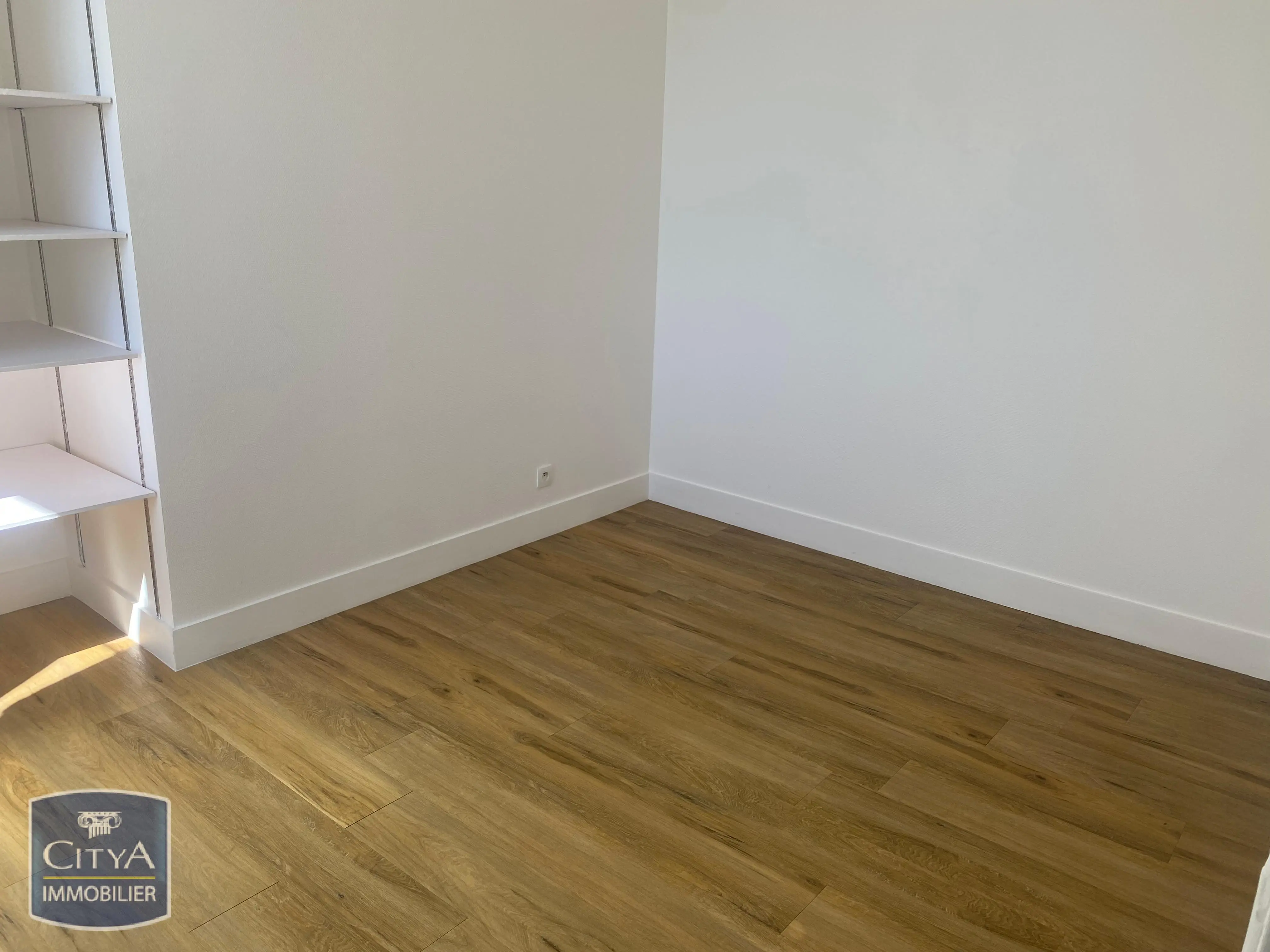 Photo 3 Maison 4 pièces 75m²