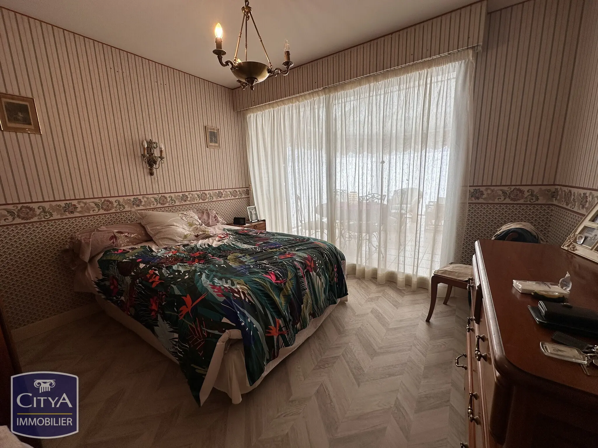 Photo 8 Maison 9 pièces 185m²