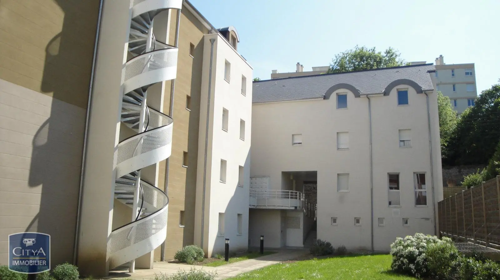 Photo 2 Appartement 2 pièces 45m²