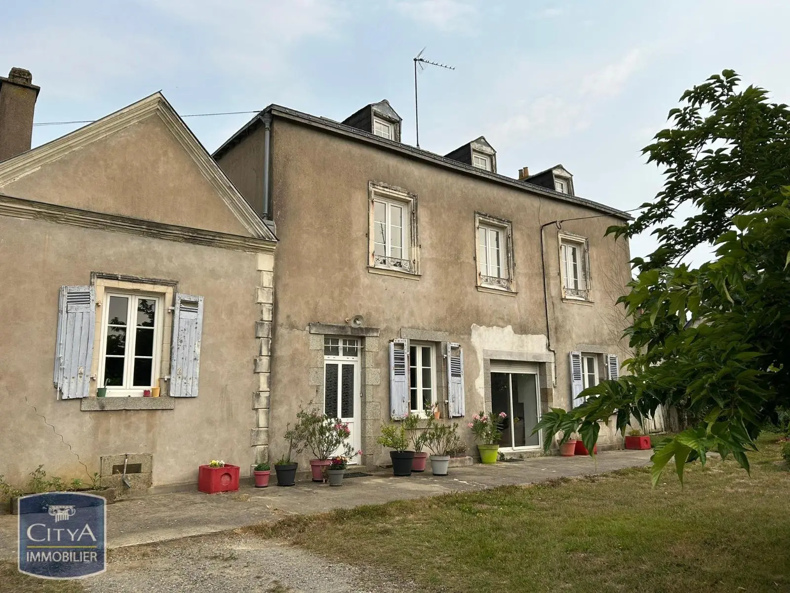 Photo 15 Maison 8 pièces 166m²