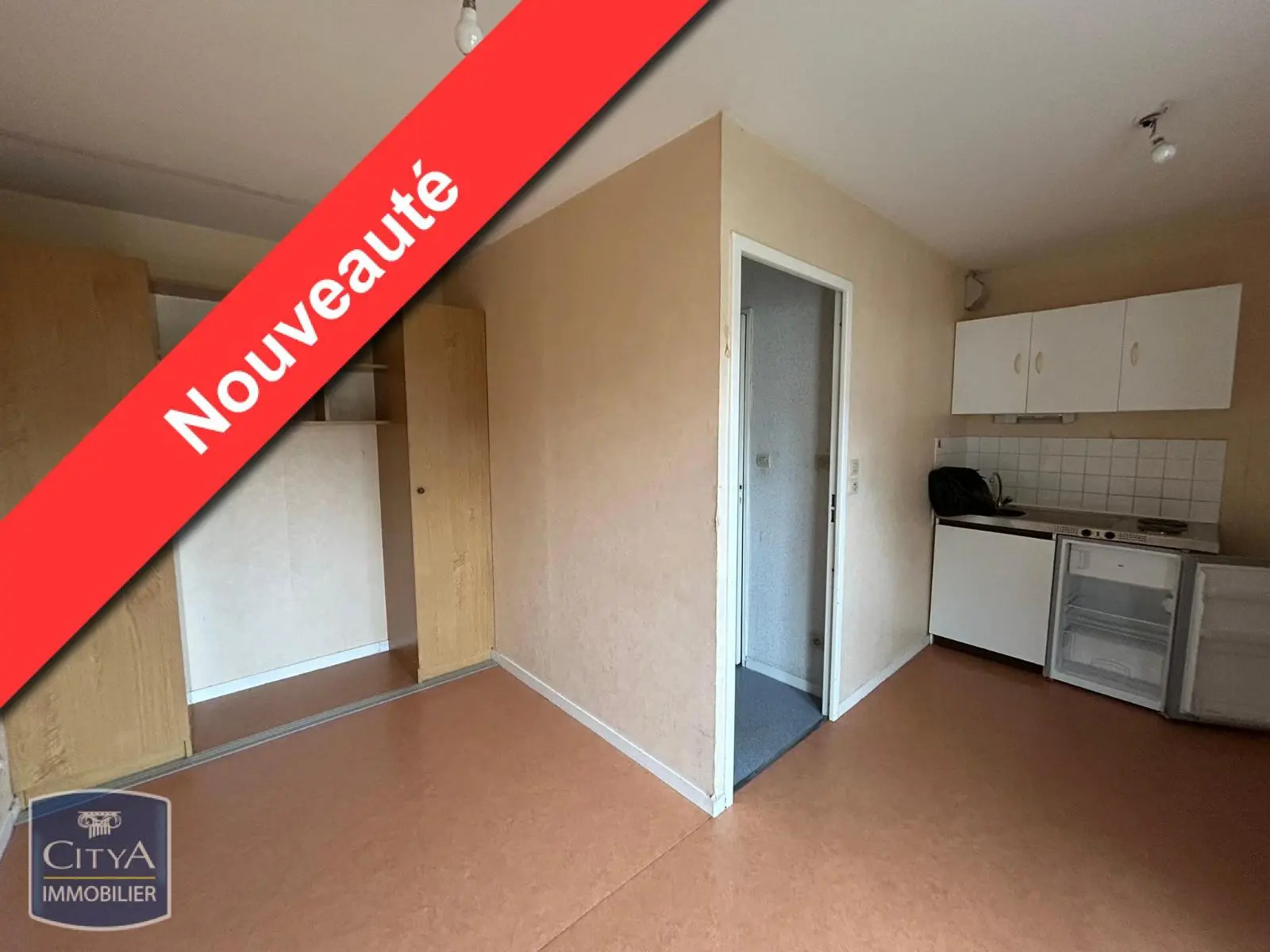 Photo 1 Appartement 1 pièce 19.33m²