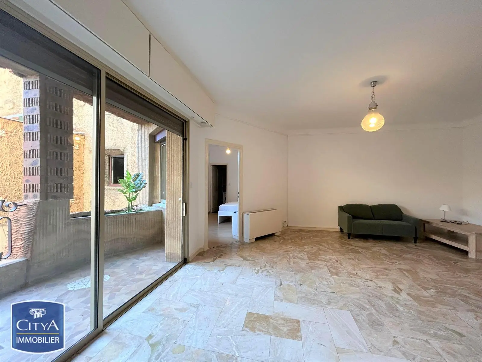 Photo 1 Appartement 2 pièces 60.89m²