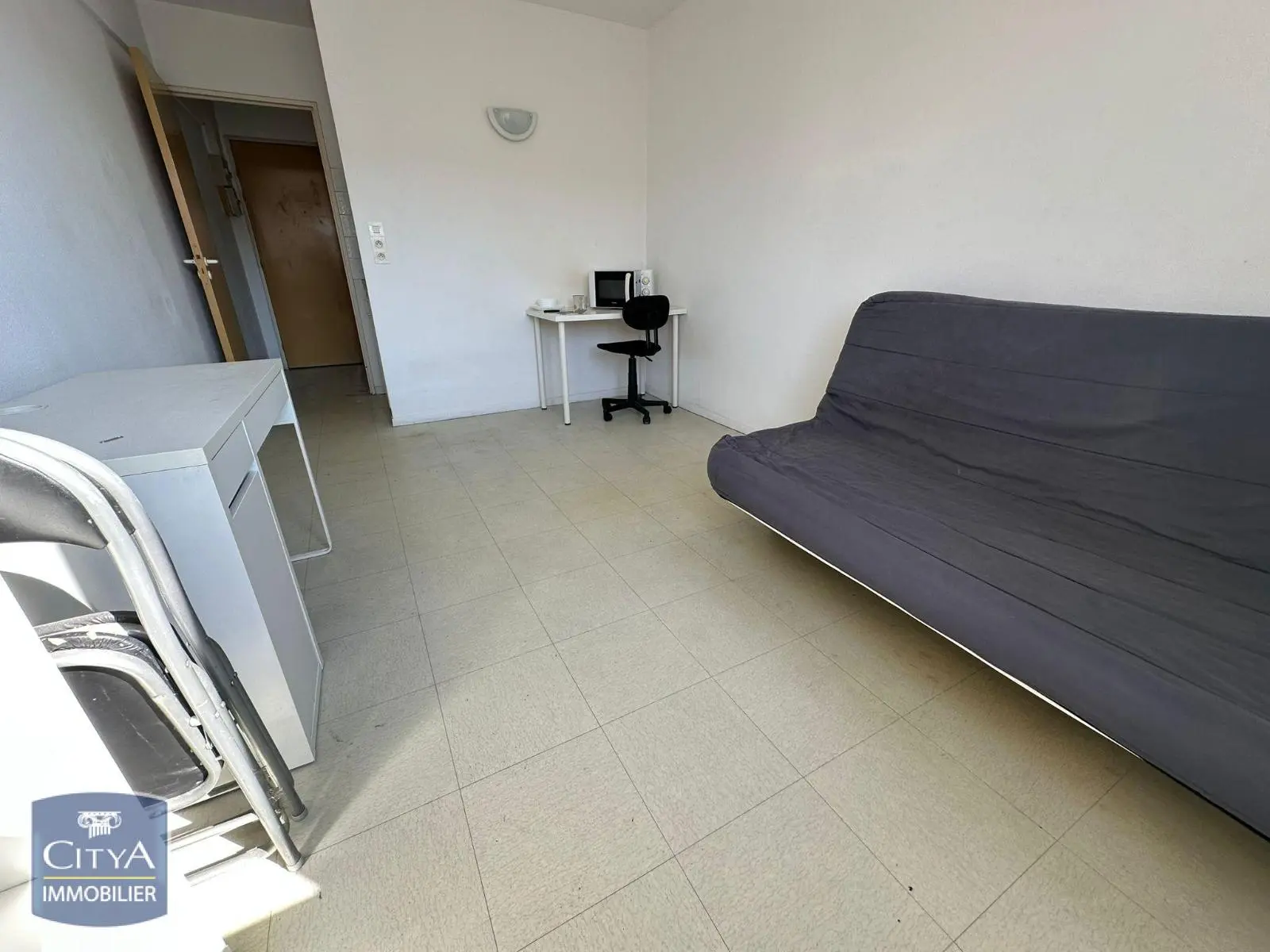 Photo 2 Appartement 1 pièce 19.6m²