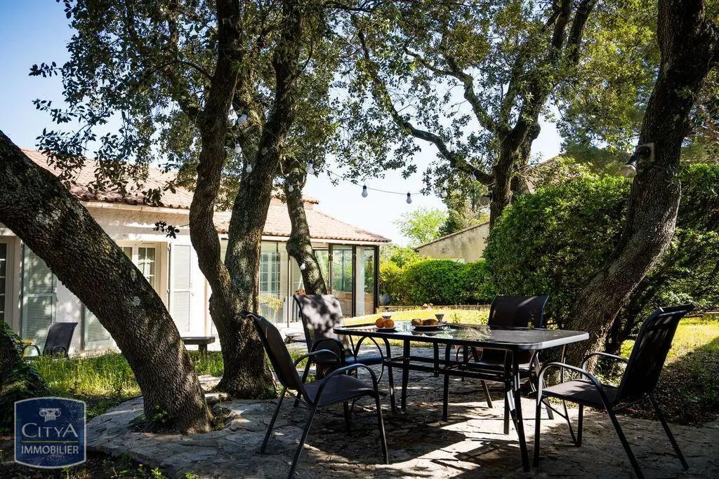 Photo 1 Appartement 5 pièces 102.32m²