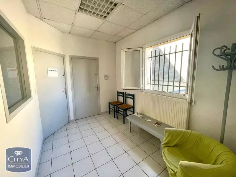 Photo 4 Local Professionnel