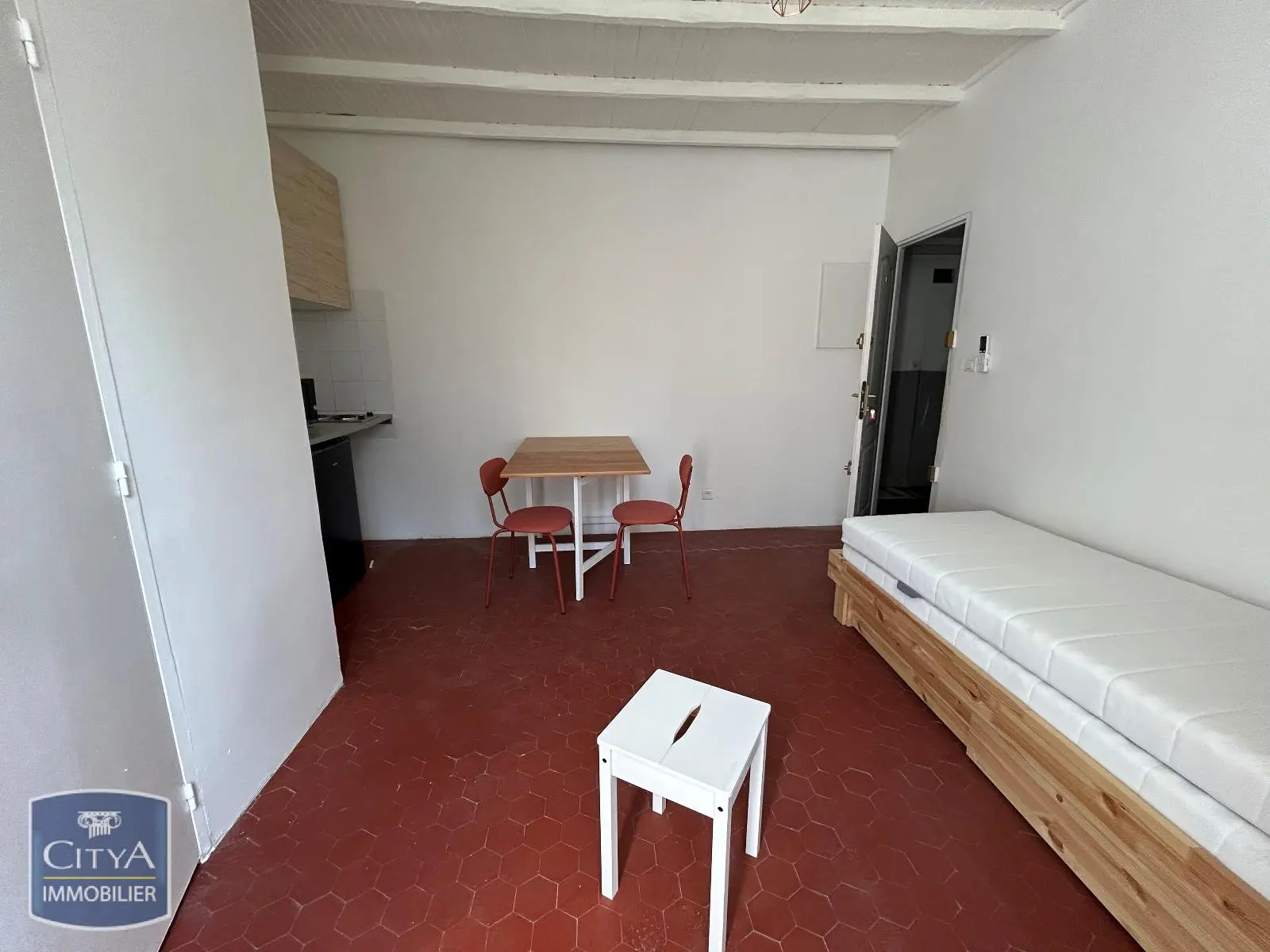 Photo 2 Appartement 1 pièce 16.4m²