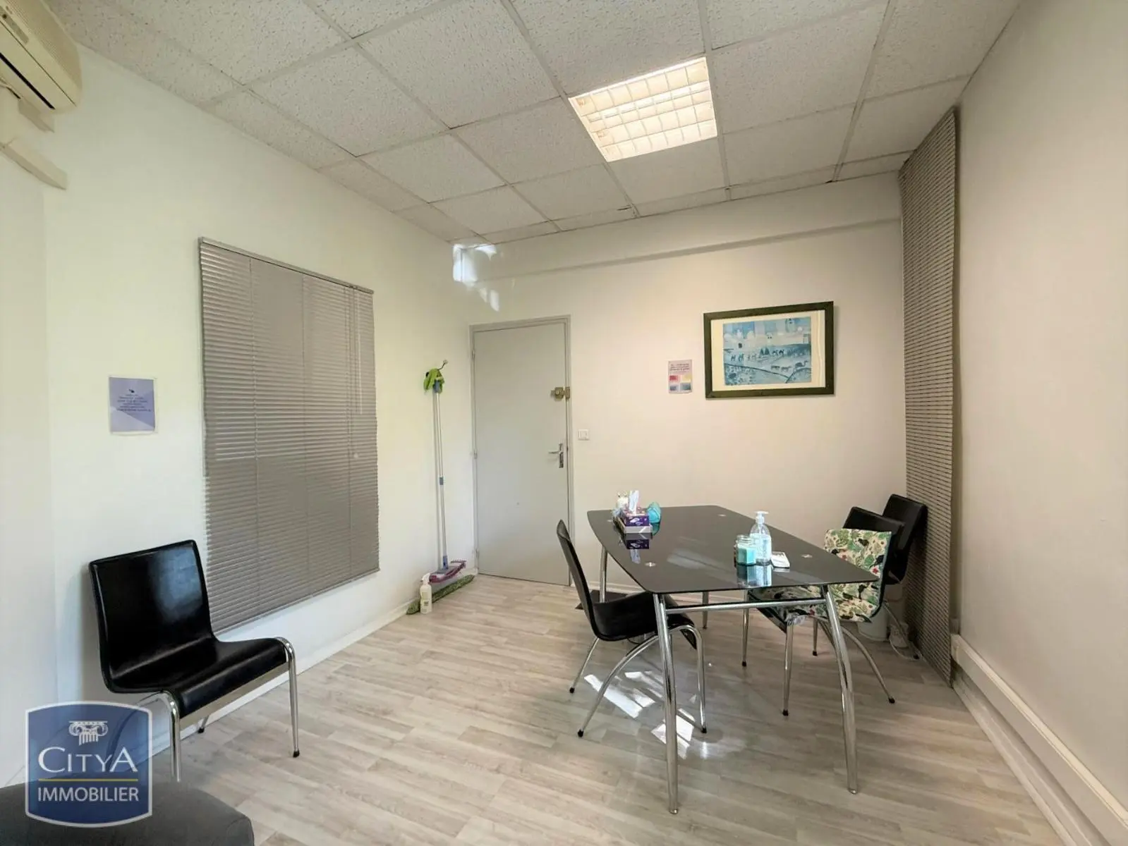 Photo 2 Local Commercial 15m²