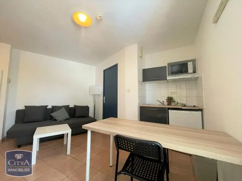 Photo 1 Appartement 1 pièce 19.89m²