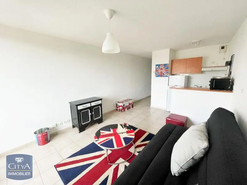 Photo 2 Appartement 1 pièce 24.35m²