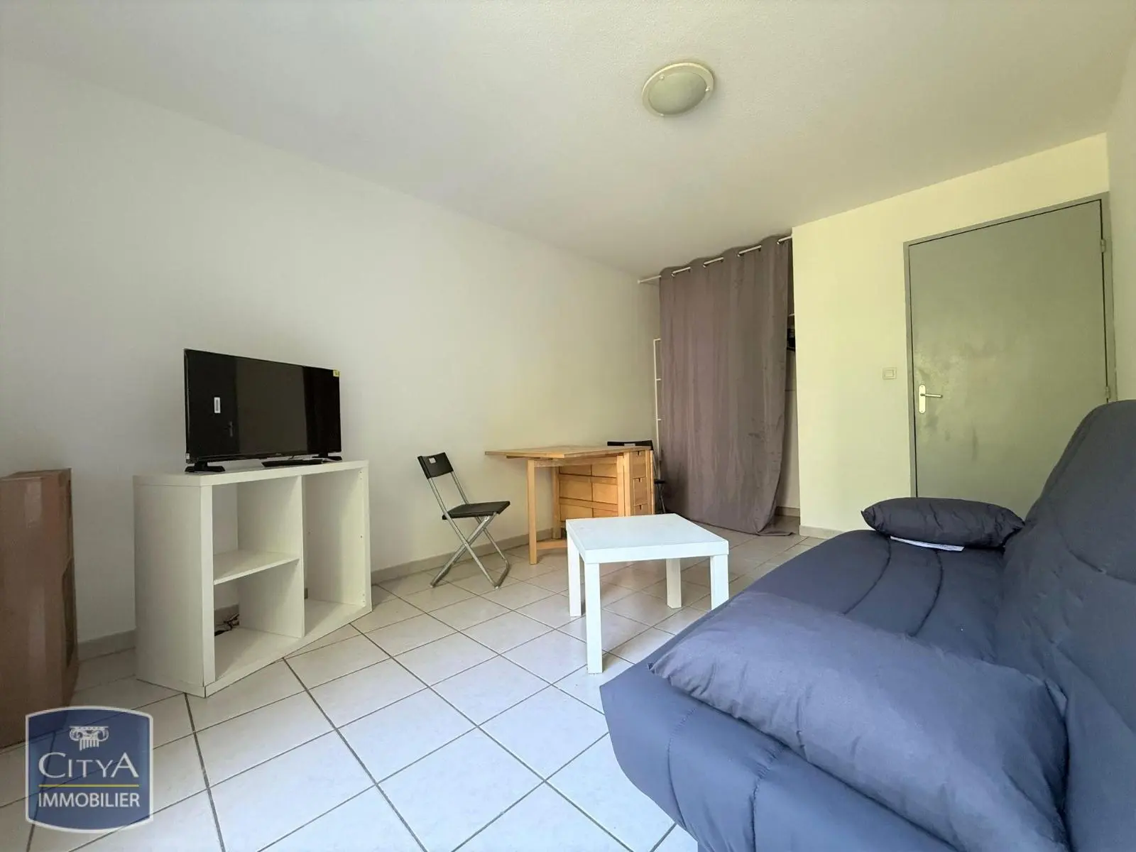 Photo 1 Appartement 1 pièce 19.6m²