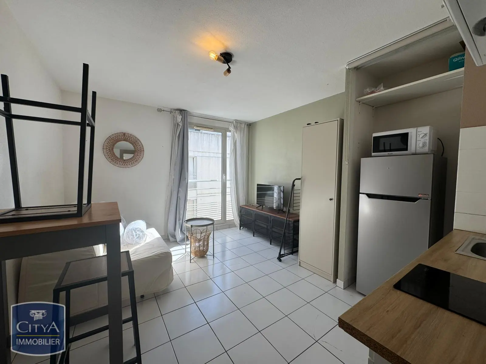 Photo 1 Appartement 1 pièce 18.15m²