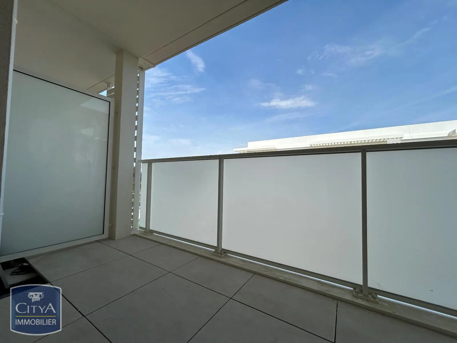 Photo 3 Appartement 1 pièce 28.01m²