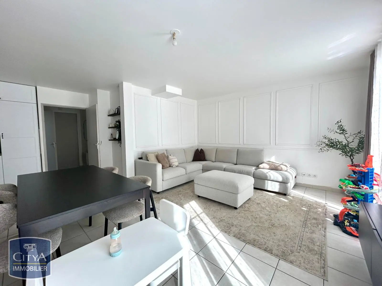 Photo 2 Appartement 4 pièces 74.08m²