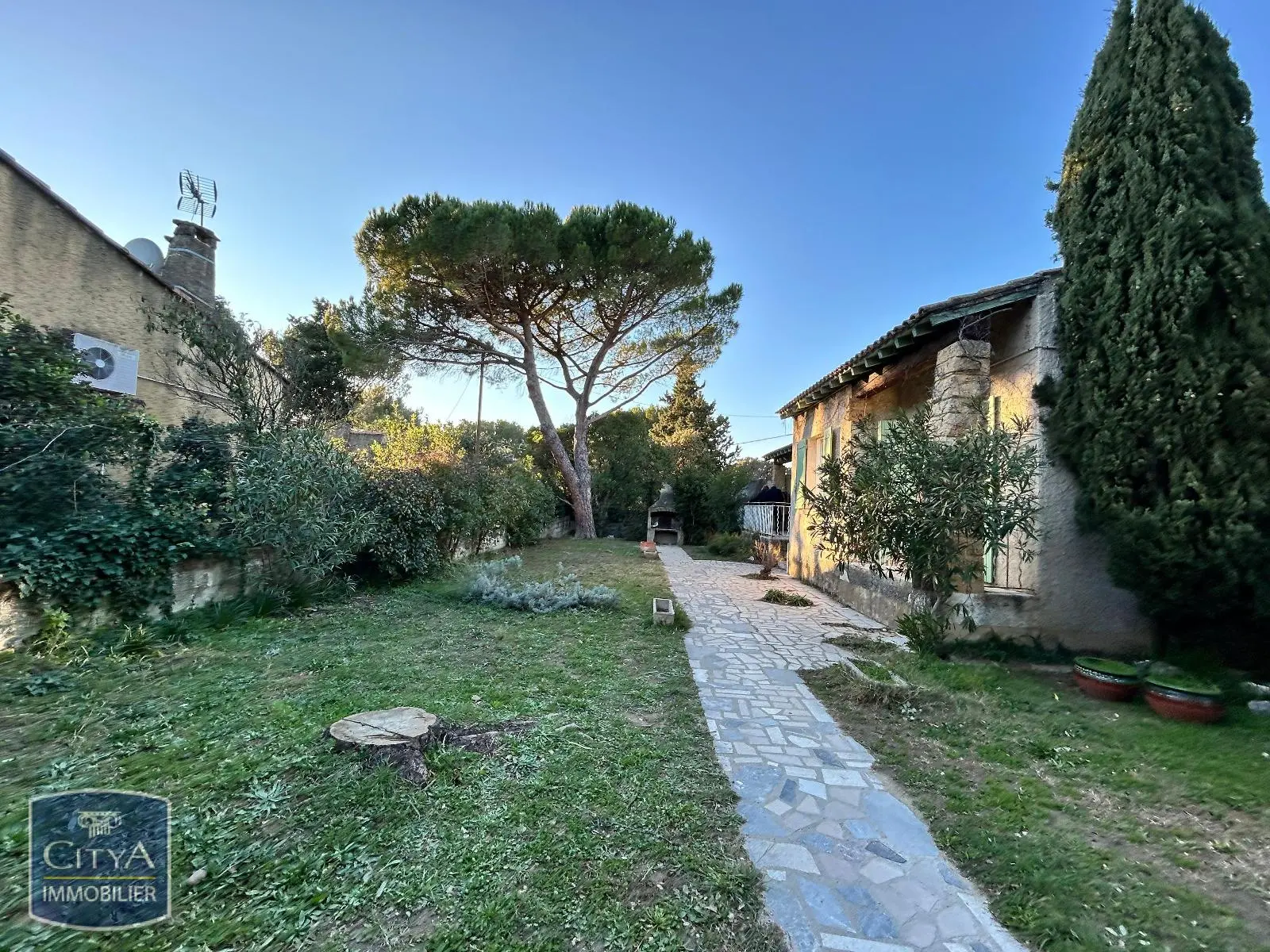 Photo 2 Maison 5 pièces 165m²