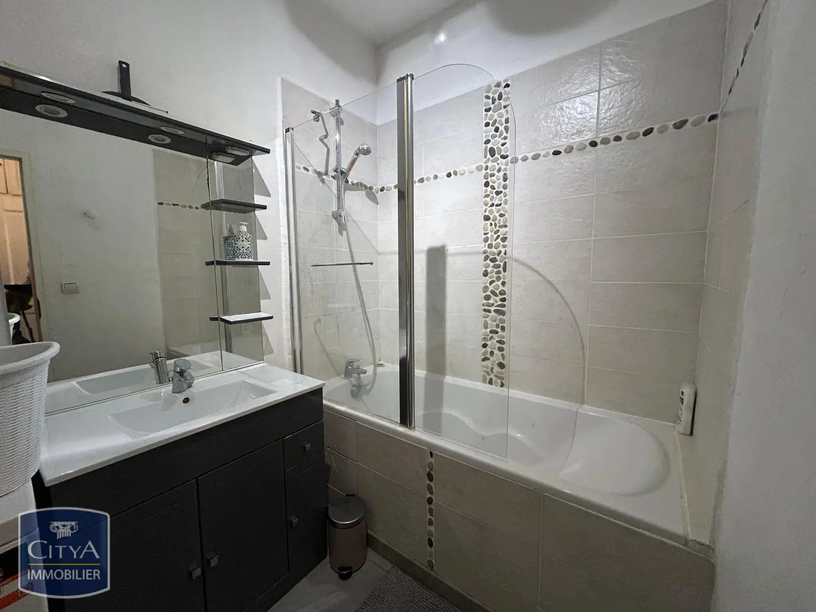 Photo 4 Appartement 1 pièce 27.57m²