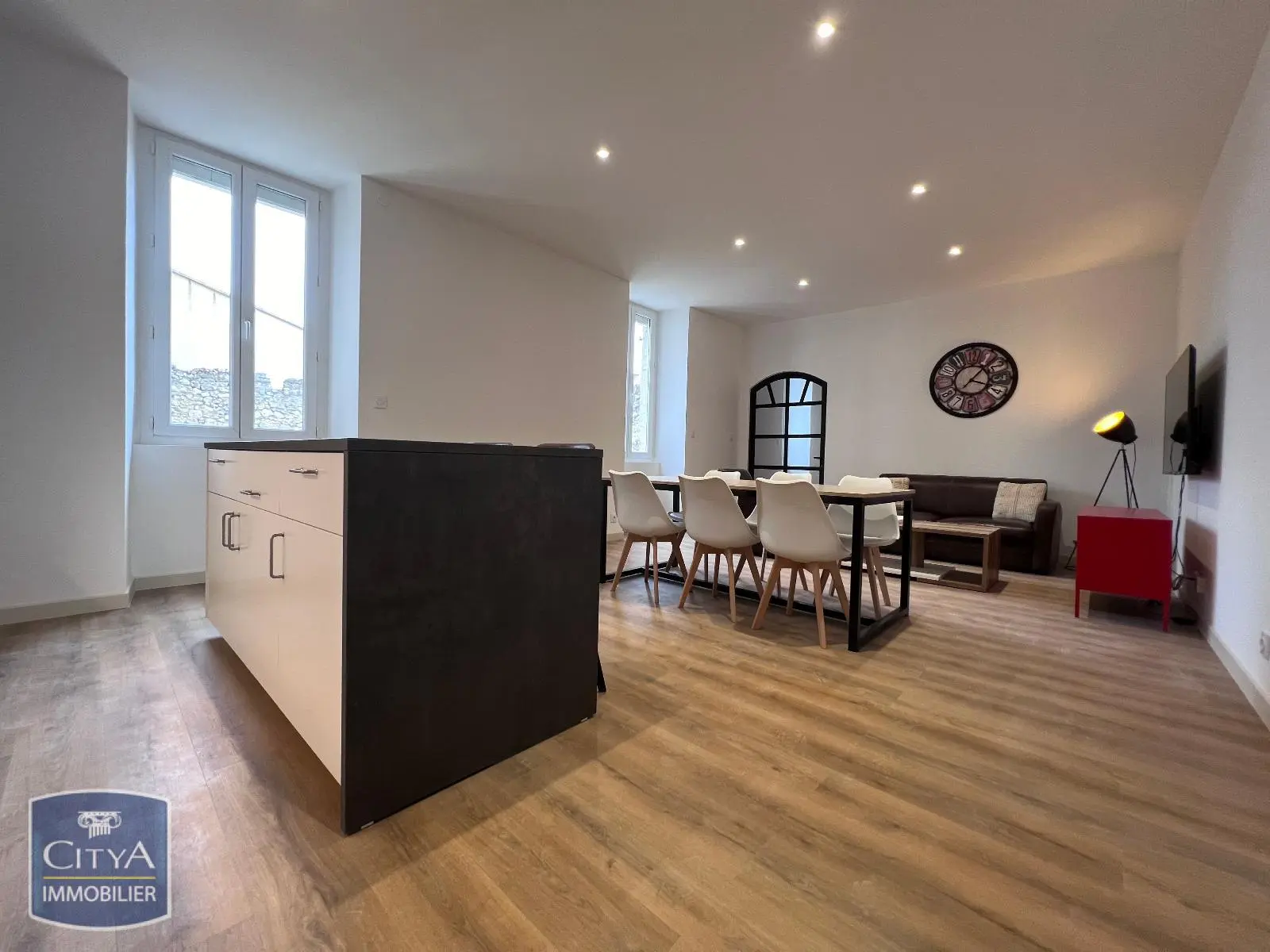 Photo 1 Appartement 2 pièces 53.17m²