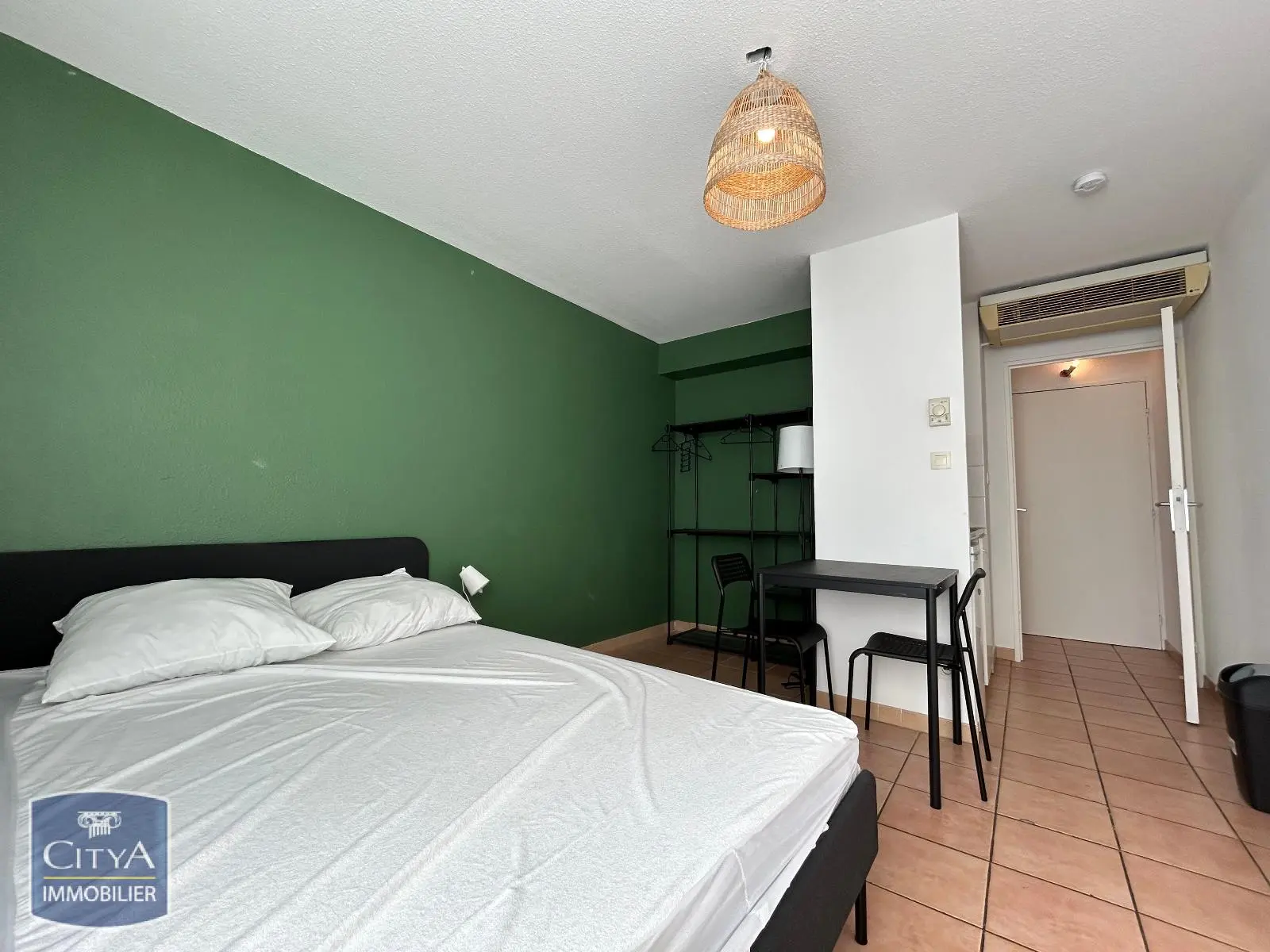 Photo 2 Appartement 1 pièce 18.14m²