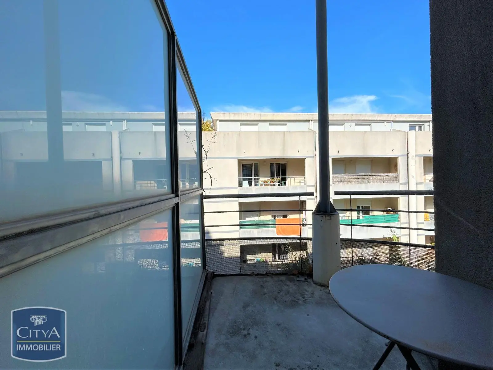 Photo 3 Appartement 1 pièce 23.98m²