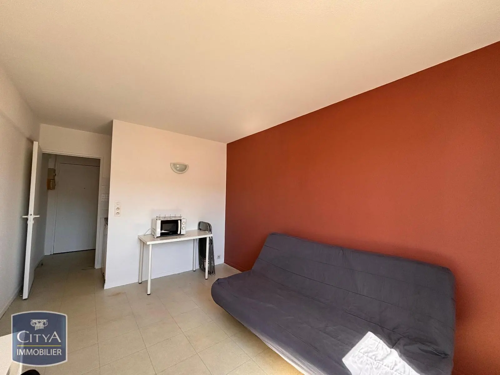 Photo 2 Appartement 1 pièce 19.6m²