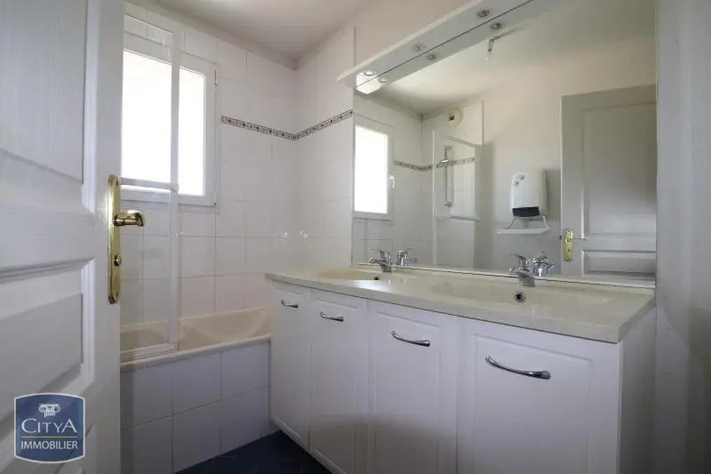 Photo 8 Appartement 4 pièces 85.14m²