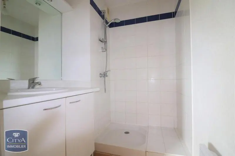 A LOUER - T2 Avignon avec parking