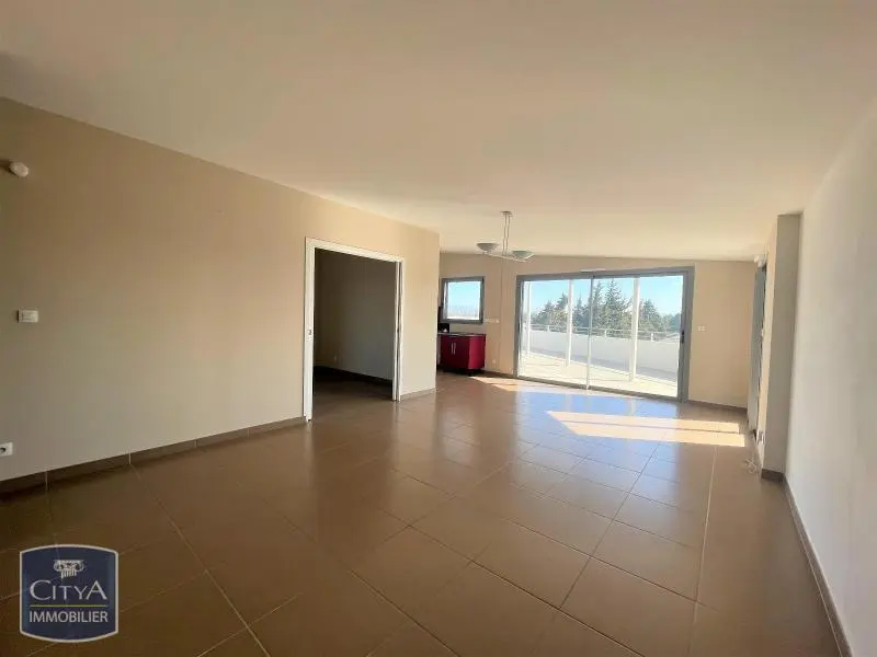 Photo 2 Appartement 4 pièces 84.08m²