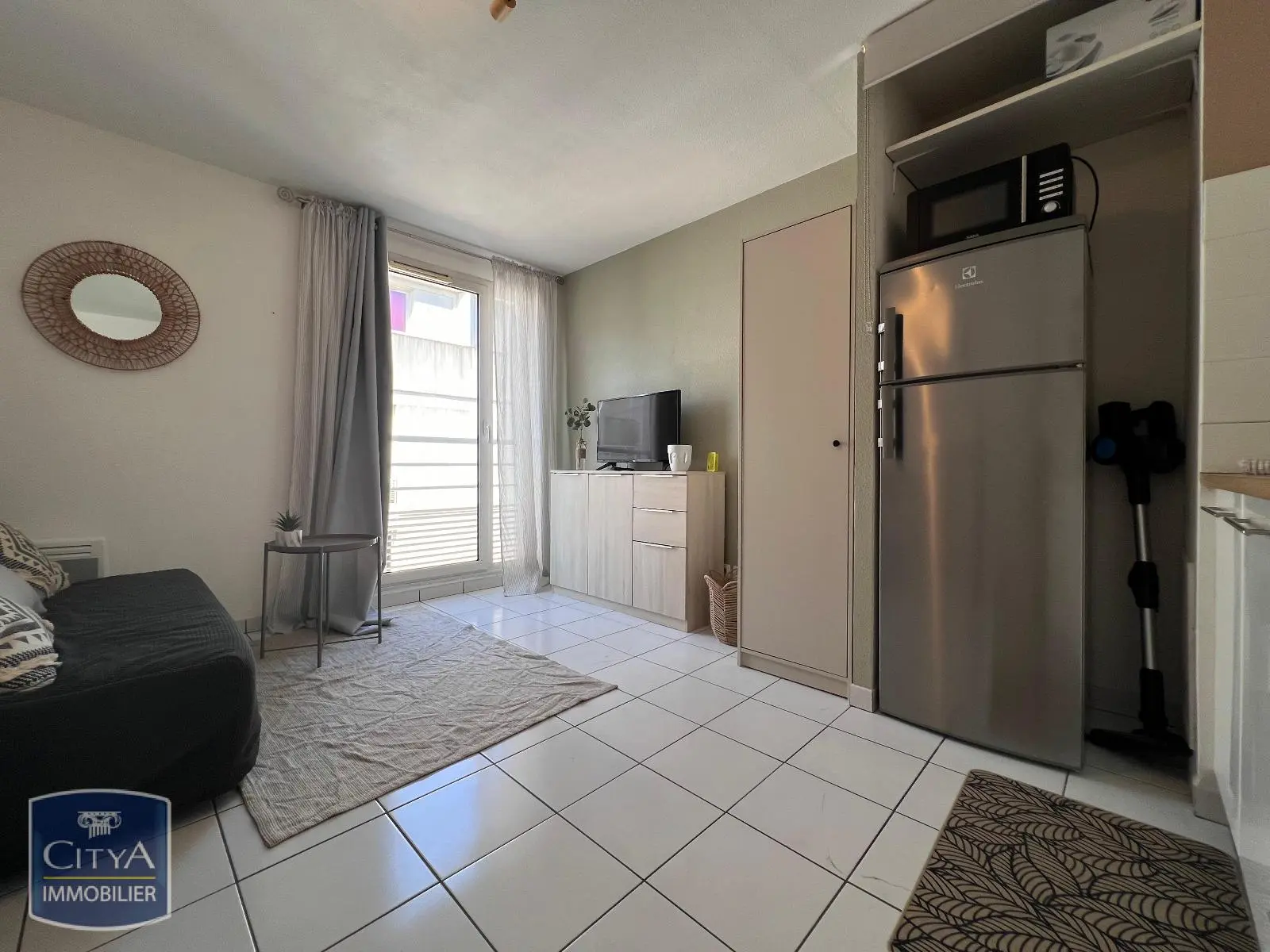 Photo 2 Appartement 1 pièce 18.15m²