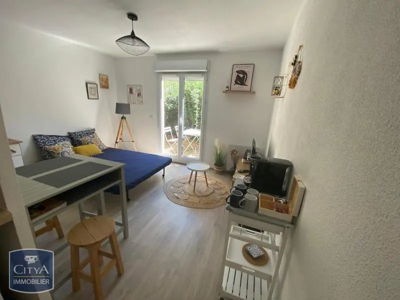 Photo 1 Appartement 1 pièce 22.5m²