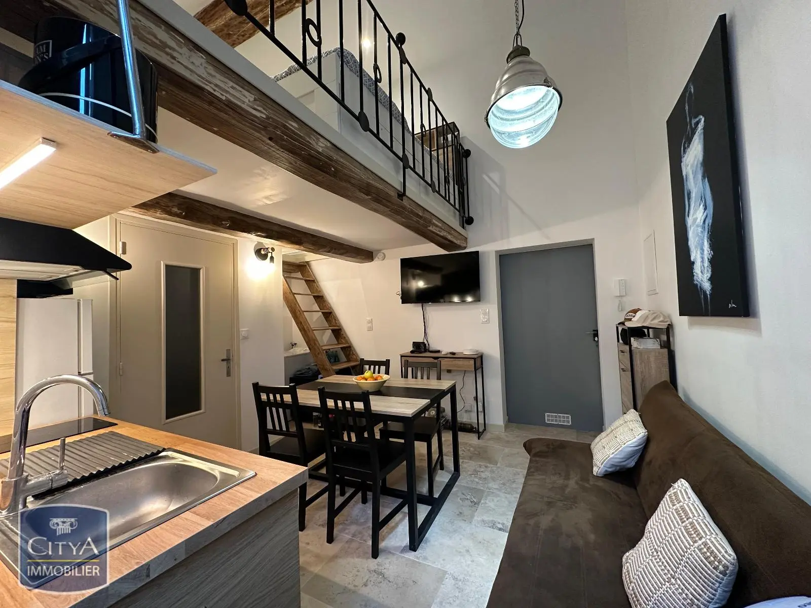 Photo 1 Appartement 1 pièce 24.26m²