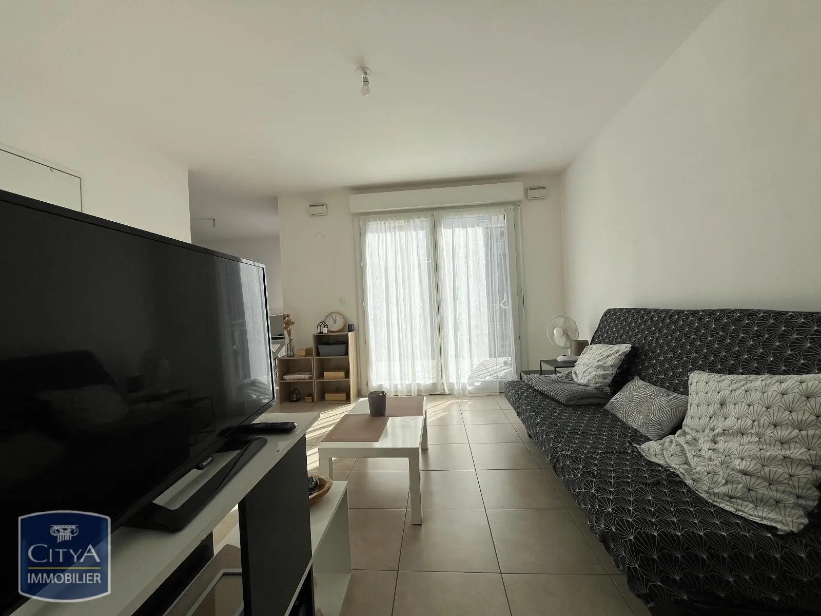 Photo 2 Appartement 1 pièce 30.45m²