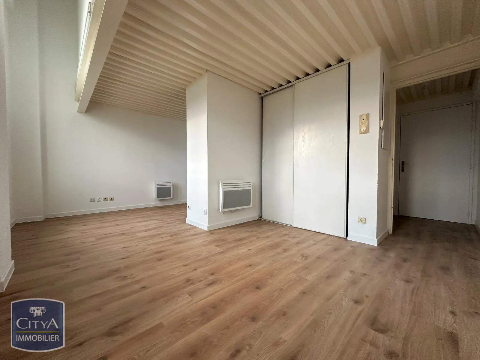 Photo 3 Appartement 2 pièces 45.87m²