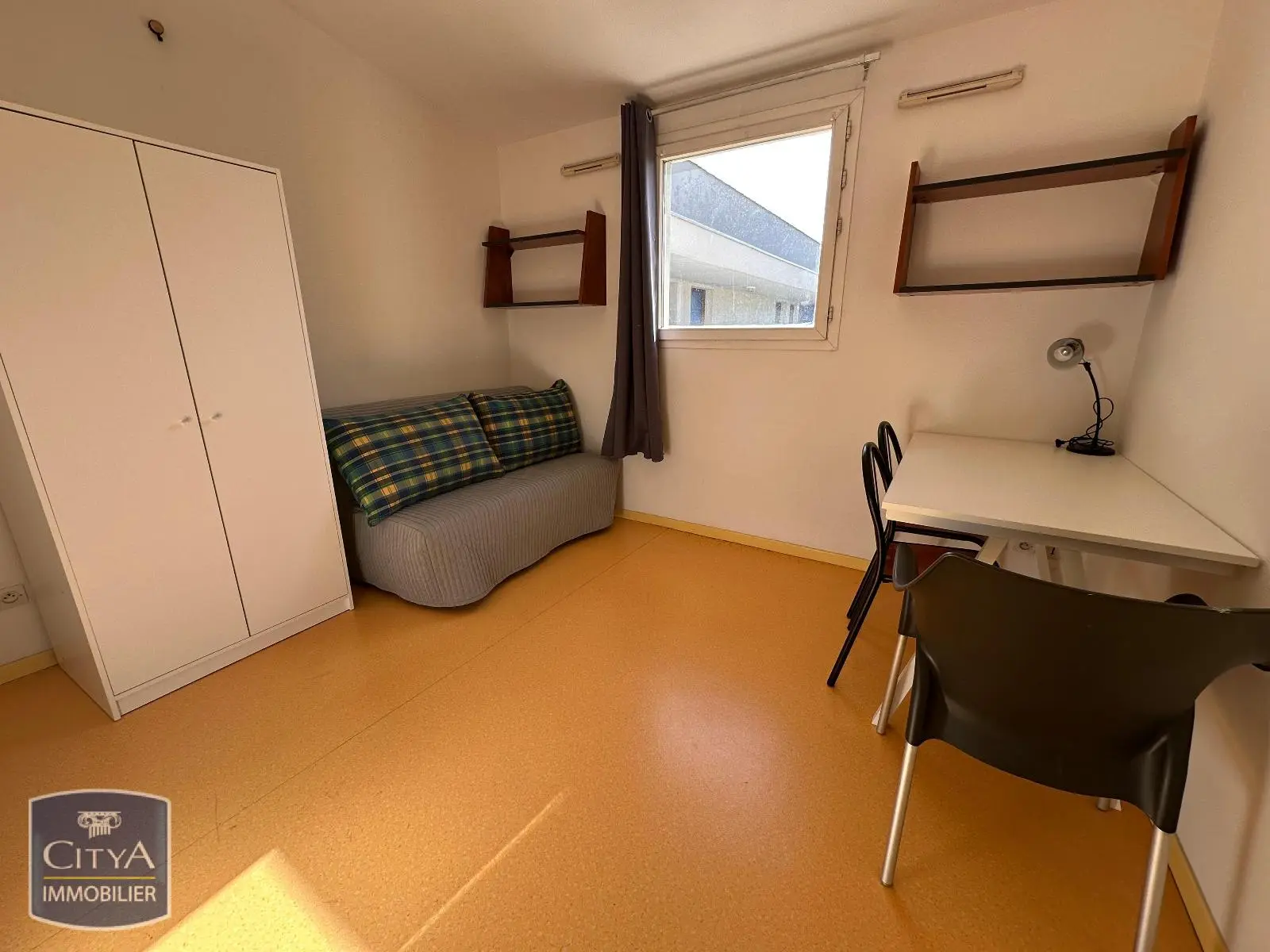 Photo 2 Appartement 1 pièce 18.47m²