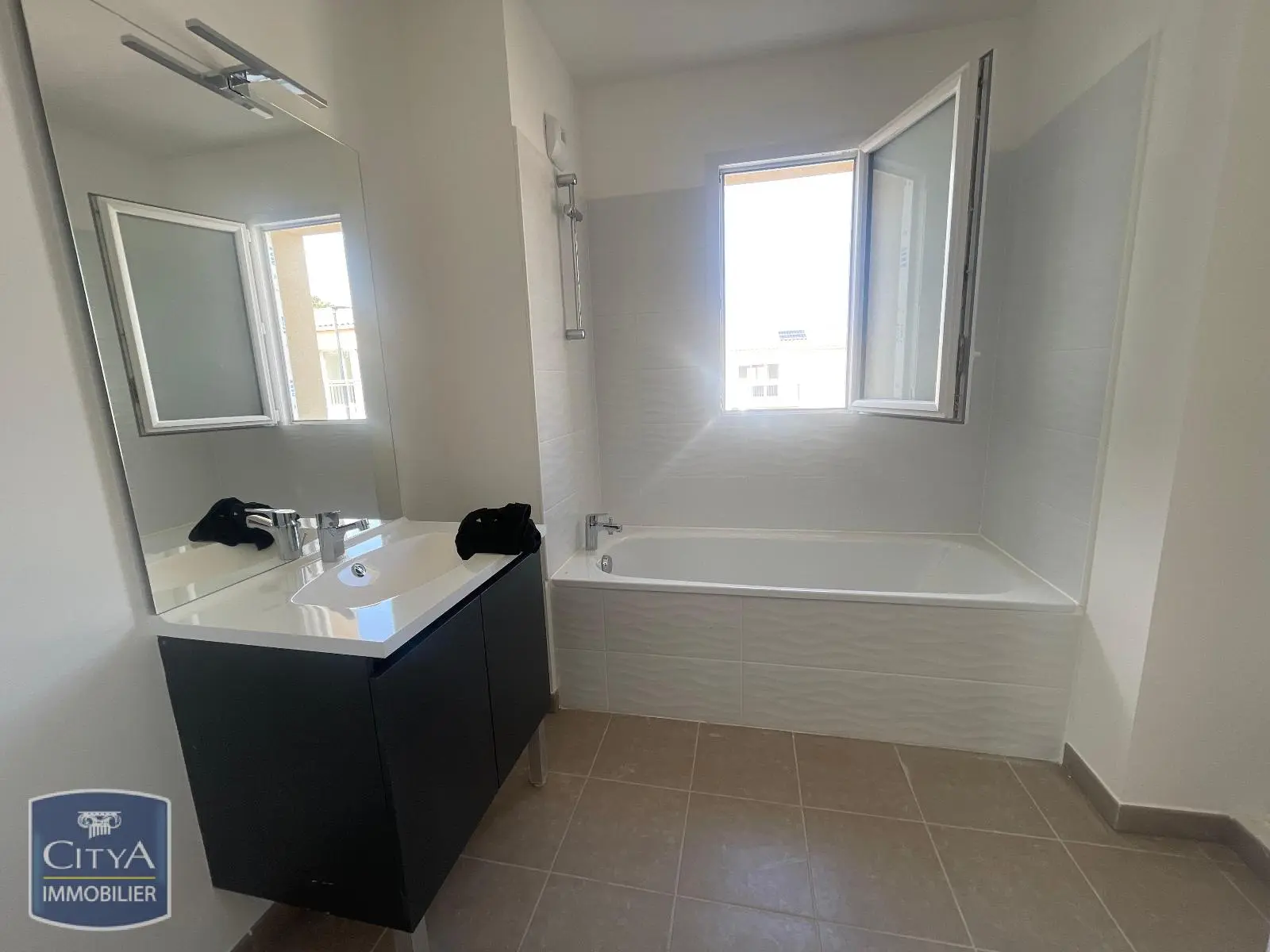 Photo 8 pour Maison 4 pièces 81.3m² Photo 8 Maison 4 pièces 81.3m²