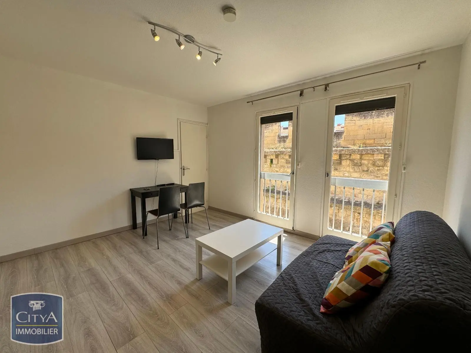 Photo 3 Appartement 1 pièce 27.85m²