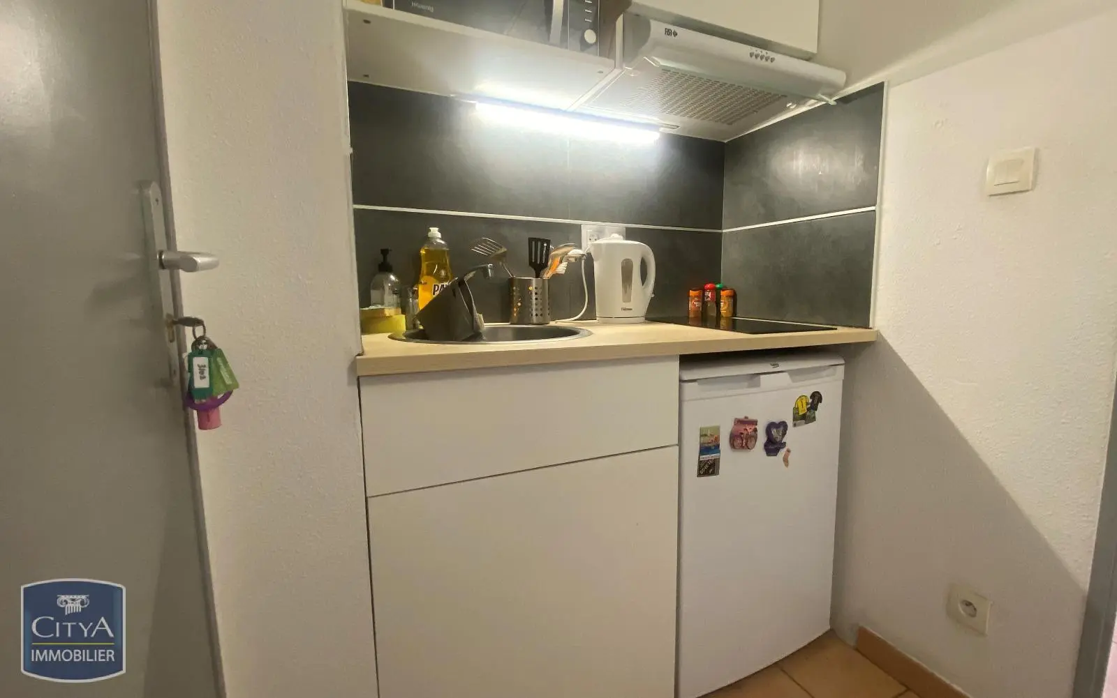 Photo 3 Appartement 1 pièce 17.97m²