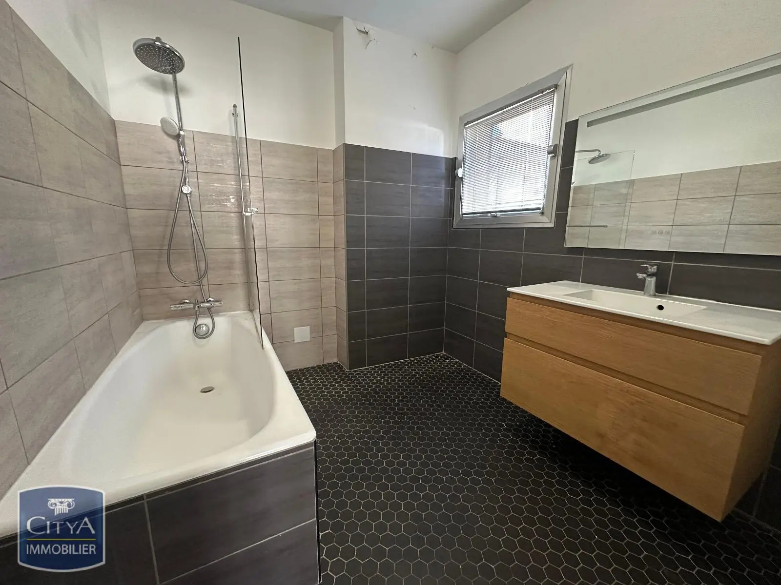 Photo 8 Appartement 3 pièces 82m²