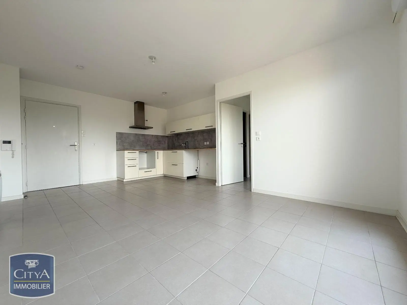 Photo 1 Appartement 2 pièces 39m²
