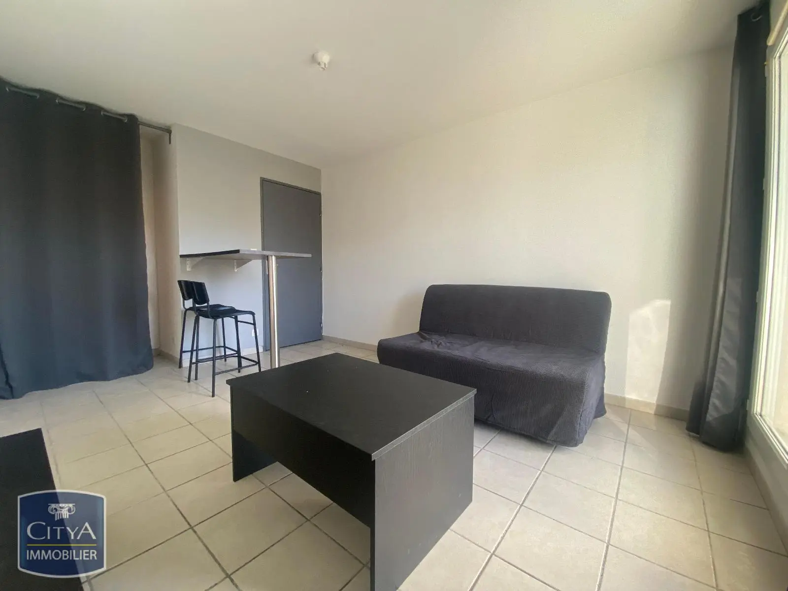 Photo 1 Appartement 1 pièce 20.64m²