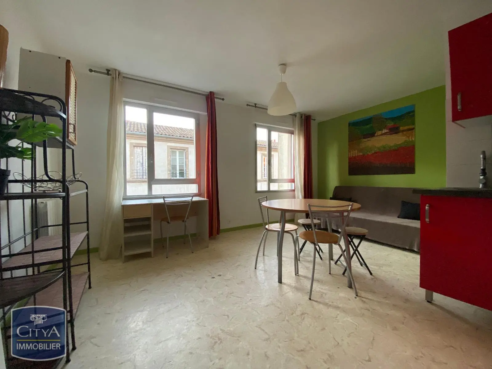 Photo 1 Appartement 1 pièce 24m²