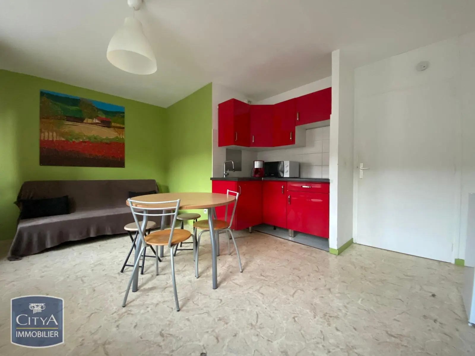 Photo 2 Appartement 1 pièce 24m²