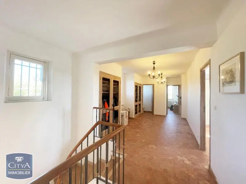 Photo 8 Maison 6 pièces 188.55m²